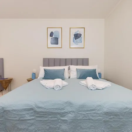 120sqm & 5-room Luxury With 2 Bathrooms דירה