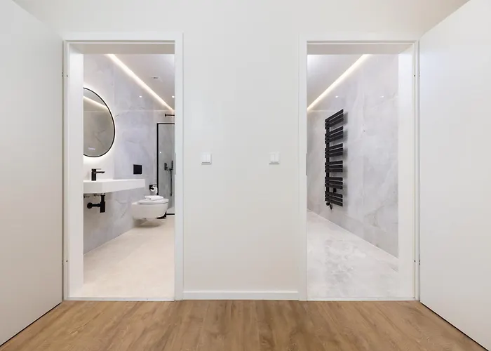 120sqm & 5-room Luxury With 2 Bathrooms *