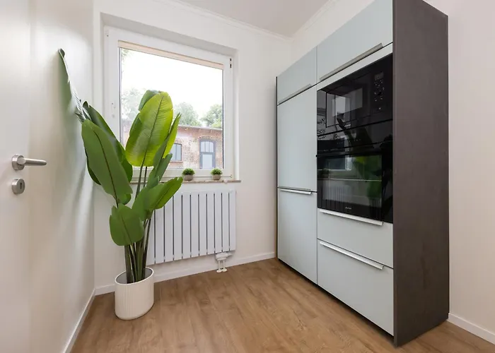 120sqm & 5-room Luxury With 2 Bathrooms דירה *