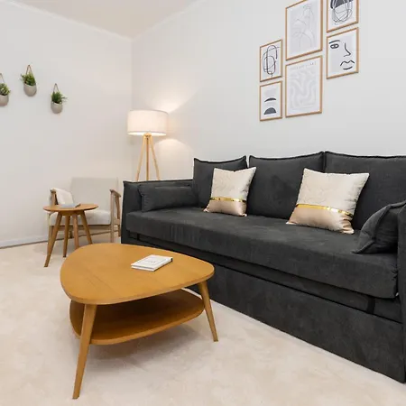 Apartmán 120sqm & 5-room Luxury With 2 Bathrooms *