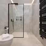 120sqm & 5-room Luxury With 2 Bathrooms * Berlin