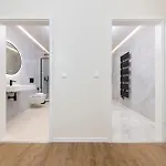 120sqm & 5-room Luxury With 2 Bathrooms *
