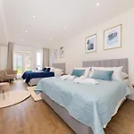 120sqm & 5-room Luxury With 2 Bathrooms * Berlin