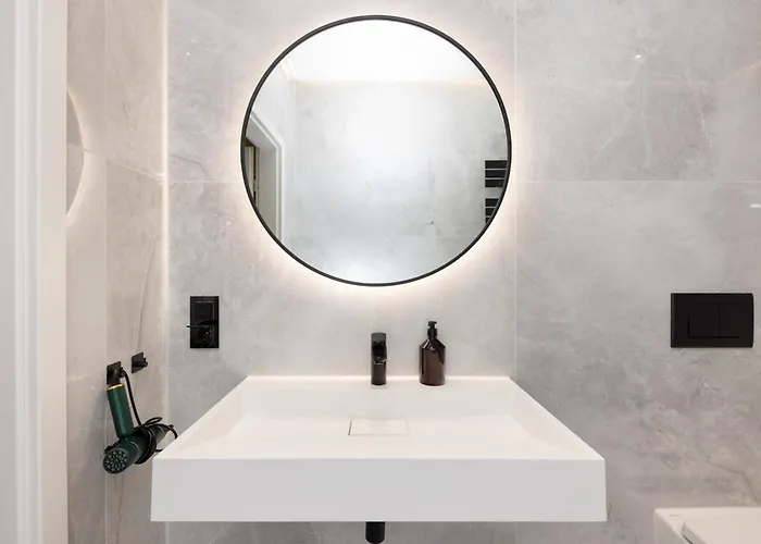 120sqm & 5-room Luxury With 2 Bathrooms * Berlín