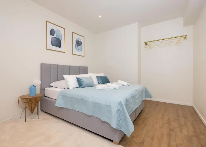 120sqm & 5-room Luxury With 2 Bathrooms Apartamento *